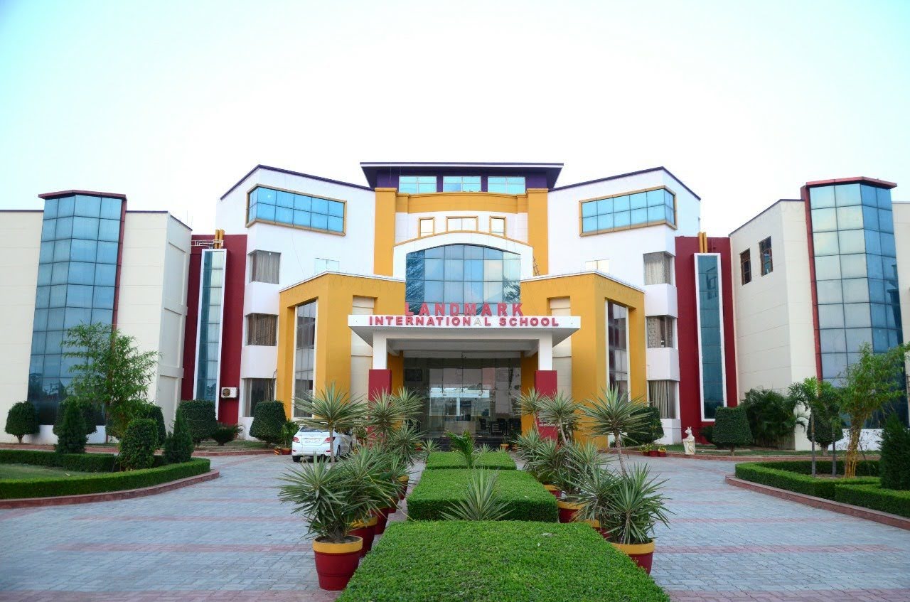 Landmark International School